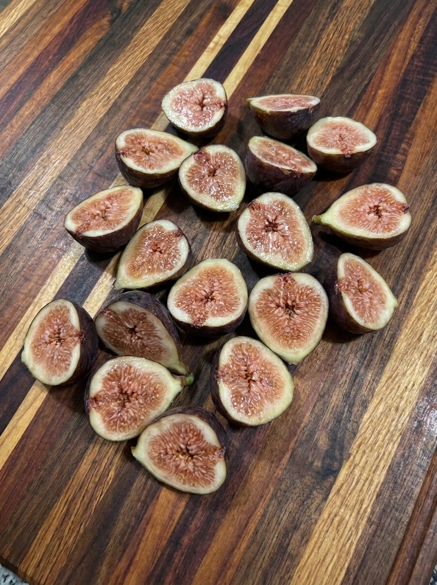 Fresh figs cut in half for Fig Prosciutto Skewers